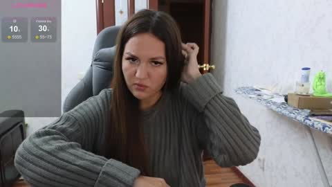 Snapshot of nellyfischer chatting on 12.05.24 Nelly online show from 12.05.24