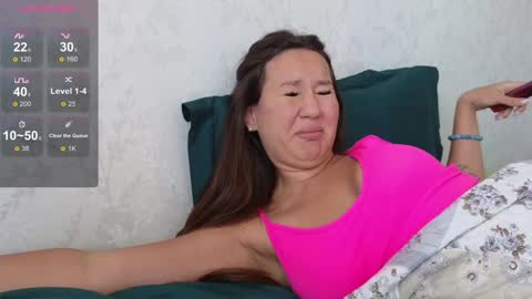 Snapshot of nellyfischer chatting on 12.07.24 Nelly online show from 12.07.24