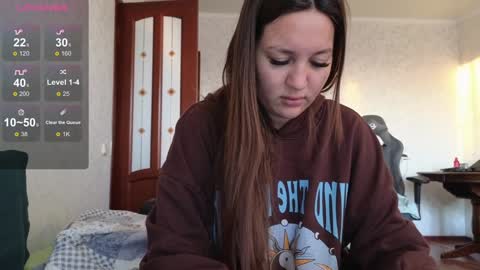 Snapshot of nellyfischer chatting on 12.07.24 Nelly online show from 12.07.24