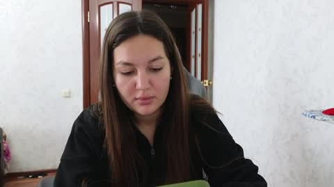 Snapshot of nellyfischer chatting on 01.08.25 Nelly online show from 01.08.25