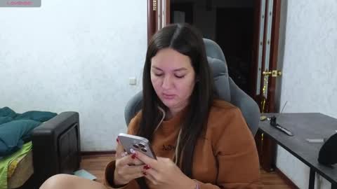 Snapshot of nellyfischer chatting on 03.06.25 Nelly online show from 03.06.25