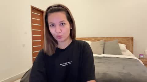 Snapshot of nellyfischer chatting on 09.15.25 Nelly online show from 09.15.25