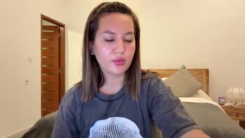 Snapshot of nellyfischer chatting on 09.16.25 Nelly online show from 09.16.25