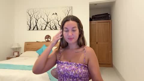 Snapshot of nellyfischer chatting on 11.27.25 Nelly online show from 11.27.25