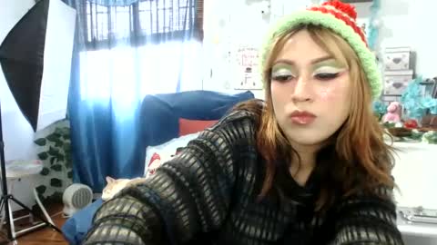Snapshot of nena_lov chatting on 12.03.24 Star online show from 12.03.24
