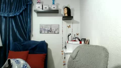 Snapshot of nena_lov chatting on 01.24.25 Star online show from 01.24.25