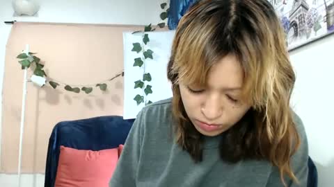 Snapshot of nena_lov chatting on 03.12.25 Star online show from 03.12.25