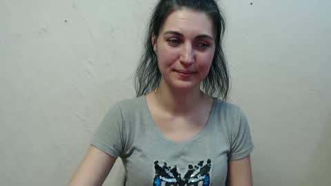 Nensy online show from 03.04.25