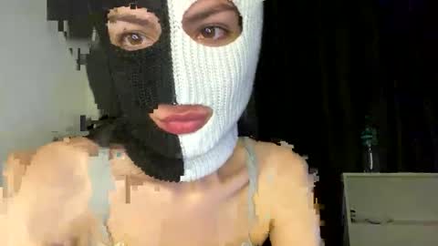 Fieryblow online show from 05.21.26