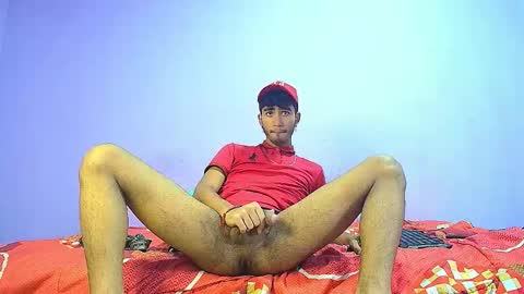 Snapshot of neo_latin chatting on 11.28.25 neo_latin online show from 11.28.25