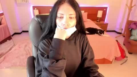 Sarah  online show from 02.22.26