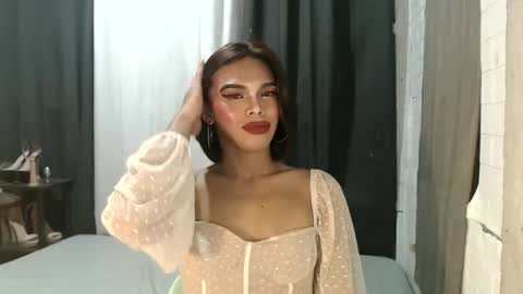 neomi online show from 12.03.25