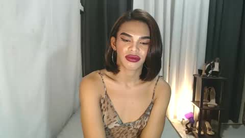 neomi online show from 01.05.26