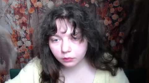 Snapshot of neonilalisova chatting on 02.25.26 NeonilaLisova online show from 02.25.26