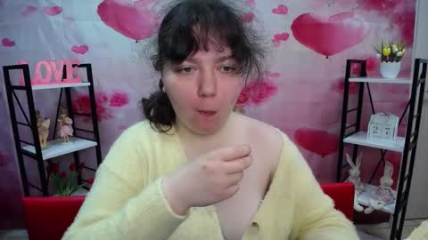 Snapshot of neonilalisova chatting on 03.01.26 NeonilaLisova online show from 03.01.26