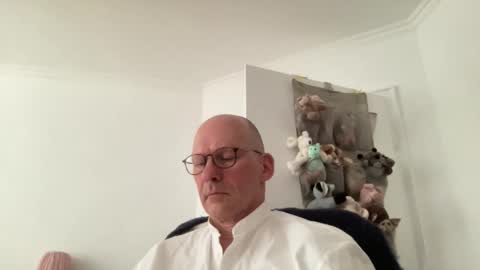 Snapshot of neptunofatlantis chatting on 04.16.26 neptunofatlantis online show from 04.16.26