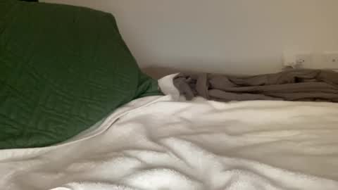 Snapshot of neroaugustus chatting on 01.01.25 neroaugustus online show from 01.01.25