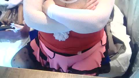 neslihan online show from 12.28.24