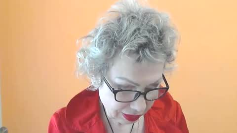 NessyJenixs online show from 04.29.26