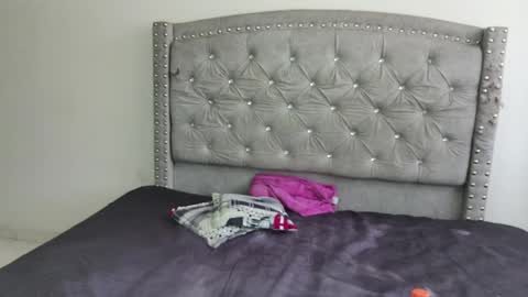 nesuko_kamado online show from 12.19.25