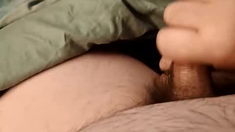 Snapshot of neverseentthatb4 chatting on 11.16.25 Matt online show from 11.16.25