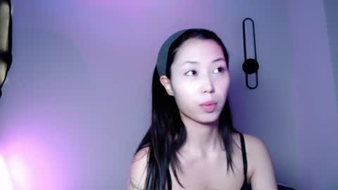 Snapshot of neverstopkissing chatting on 06.14.26 Rin online show from 06.14.26