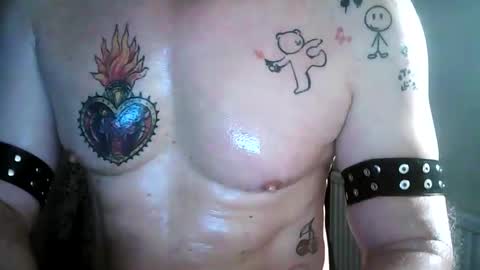Snapshot of newcamboy1 chatting on 01.01.25 newcamboy1 online show from 01.01.25