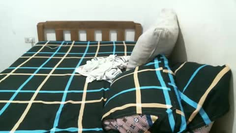 Snapshot of newest_star69 chatting on 01.06.25 Lucy Pearl online show from 01.06.25