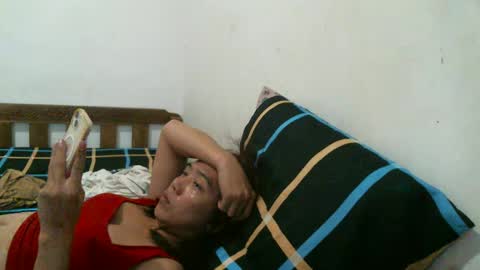 Snapshot of newest_star69 chatting on 01.12.25 Lucy Pearl online show from 01.12.25