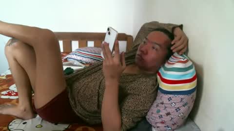 Snapshot of newest_star69 chatting on 01.26.25 Lucy Pearl online show from 01.26.25