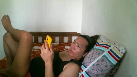 Snapshot of newest_star69 chatting on 01.28.25 Lucy Pearl online show from 01.28.25