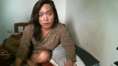 Snapshot of newest_star69 chatting on 02.19.25 Lucy Pearl online show from 02.19.25