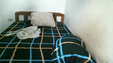 Snapshot of newest_star69 chatting on 03.02.25 Lucy Pearl online show from 03.02.25