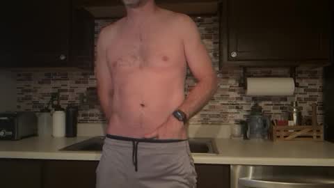 newguy_097 online show from 12.04.25