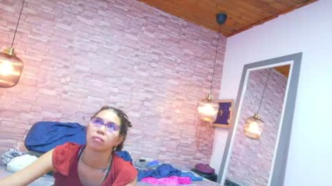 nextdoor_fantasy online show from 06.11.26