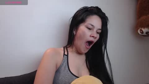 nezuko_sweet online show from 12.26.24