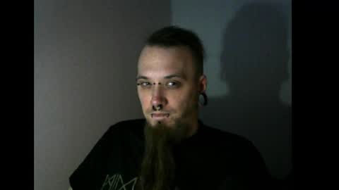 Snapshot of nezvers chatting on 03.06.25 YouPick online show from 03.06.25