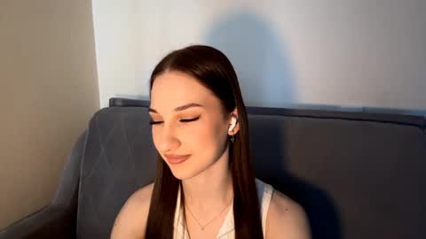 Kate Ng online show from 04.11.26