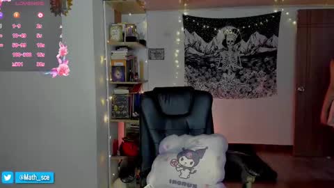 Snapshot of nia_blaze chatting on 11.04.25 Nia online show from 11.04.25