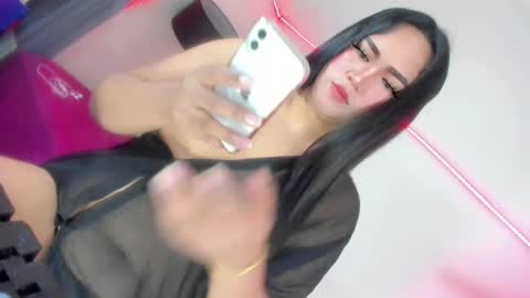 Snapshot of nia_jaxx chatting on 05.22.26 nia_jaxx online show from 05.22.26