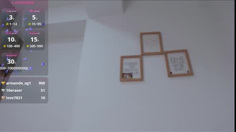 Snapshot of niaa_33 chatting on 01.20.25 Mia online show from 01.20.25