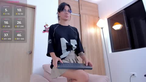 day  online show from 12.19.24