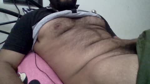 Snapshot of nice_guy_4u_ chatting on 01.09.25 Robin online show from 01.09.25