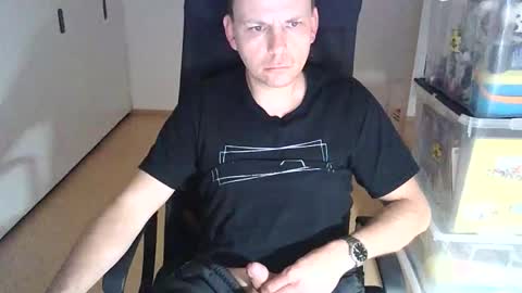 Snapshot of niceguyflo chatting on 09.15.25 NiceGuyFlo online show from 09.15.25