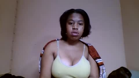Snapshot of nicelly01 chatting on 06.06.26 nicelly01 online show from 06.06.26
