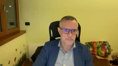 Andrew online show from 12.04.25