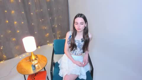 Nicole online show from 12.19.25