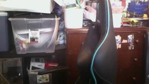 nicholaastavrou19 online show from 04.15.26