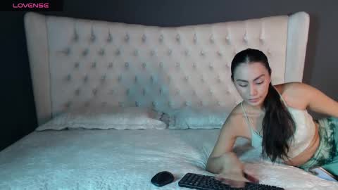 Nichole online show from 12.30.24