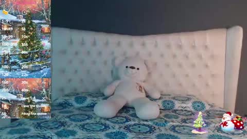 Nichole online show from 01.02.25